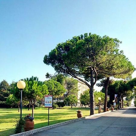Centro Vacanze Cavallino ภายนอก รูปภาพ